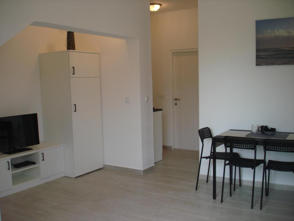 Apartments Sunny Punta Privlaka  Exterior photo