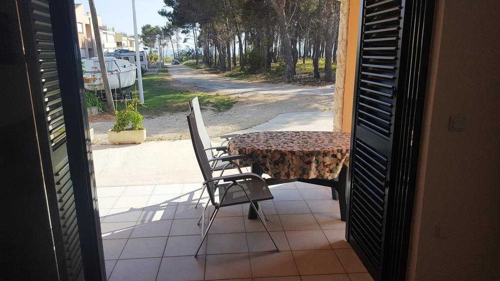 Apartments Sunny Punta Privlaka  Exterior photo